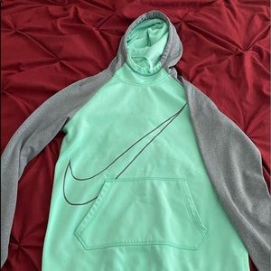 Nike dri-fit hoodie